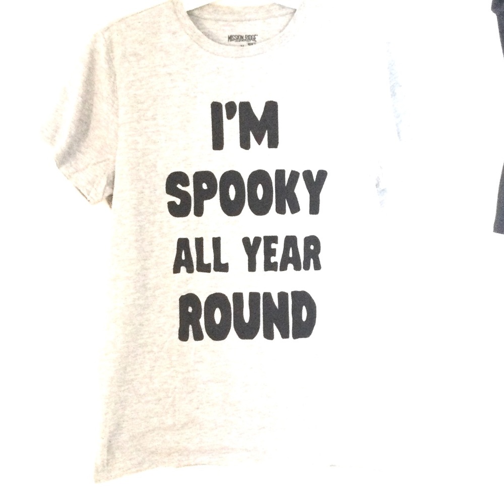 Mens Halloween graphic tee shirt. New